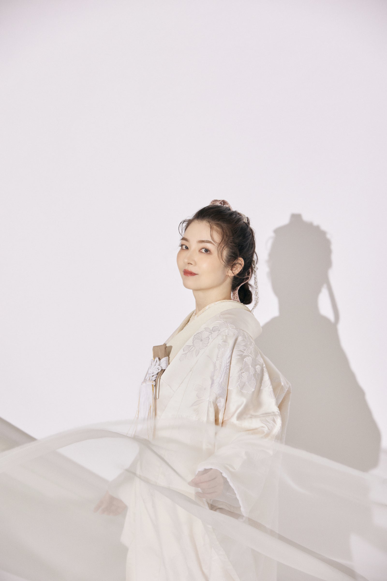 白無垢・鶴に御所車｜白無垢・色打掛レンタルなら結婚式着物専門の