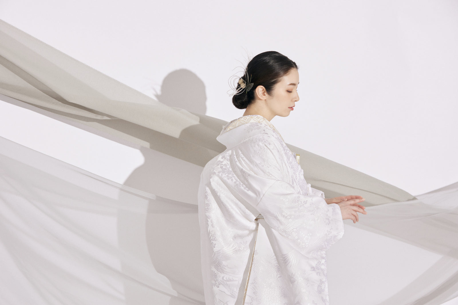白無垢・多種花鶴｜白無垢・色打掛レンタルなら結婚式着物専門の【THE