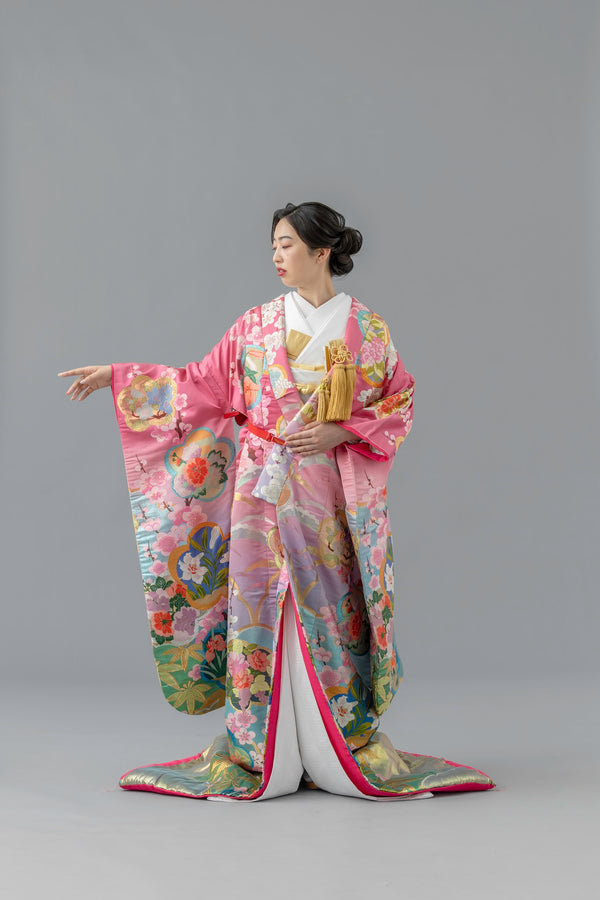 朧梅輪に四季花
