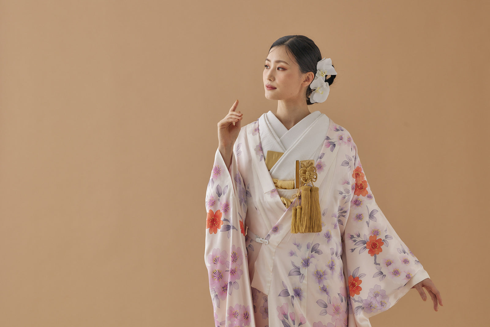 大和絵花鳥四季の彩り｜白無垢・色打掛レンタルなら結婚式着物専門の