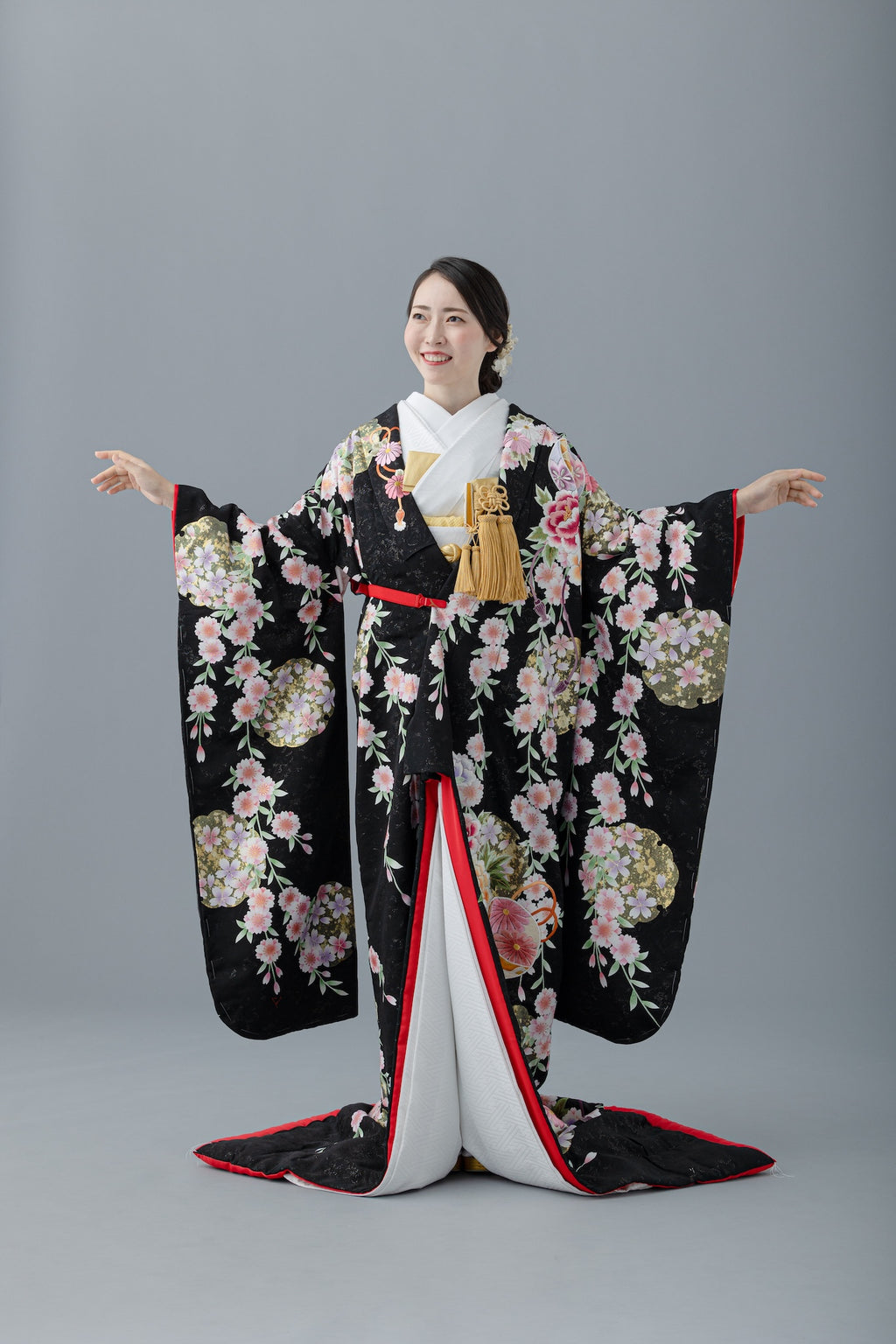 匂い袋桜に雪輪｜白無垢・色打掛レンタルなら結婚式着物専門の【THE