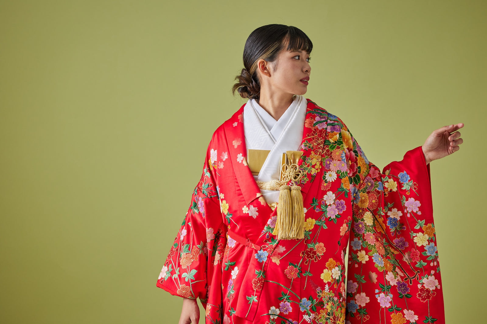 花車枝垂桜に流水｜白無垢・色打掛レンタルなら結婚式着物専門の【THE