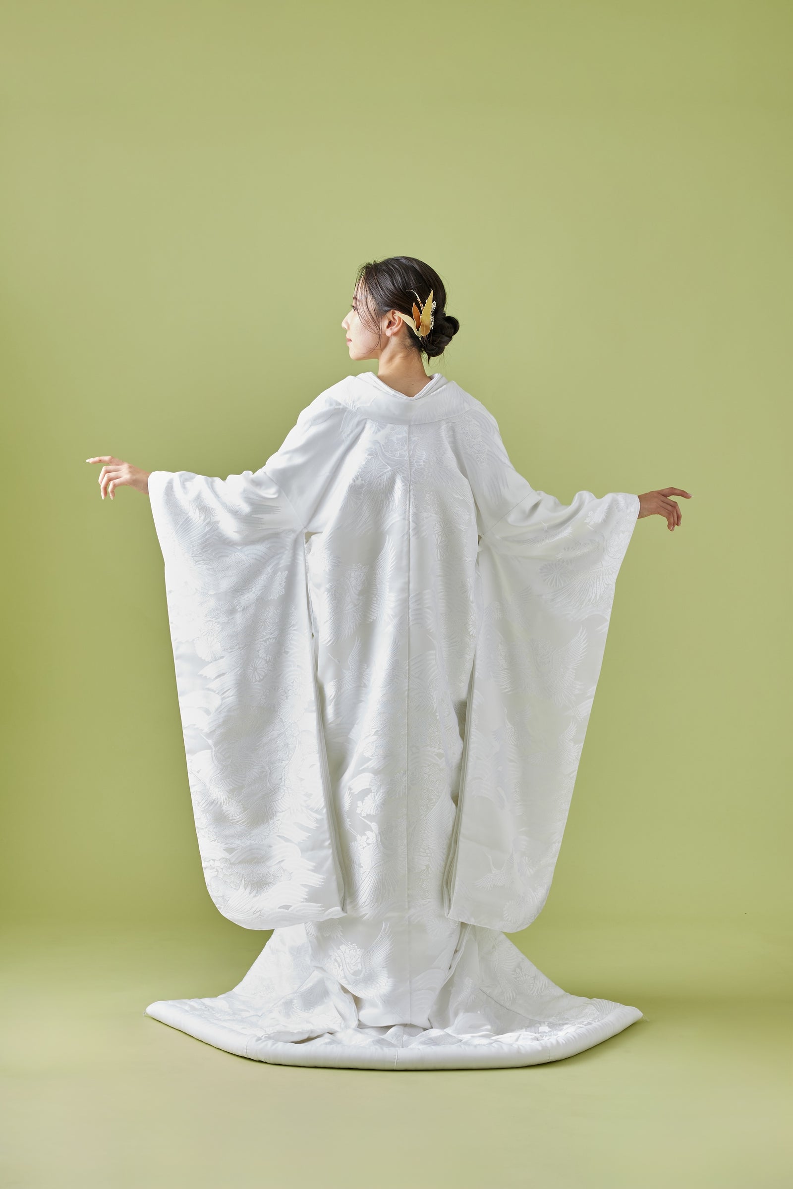 景祥鶴｜白無垢・色打掛レンタルなら結婚式着物専門の【THE SHOP-ザ