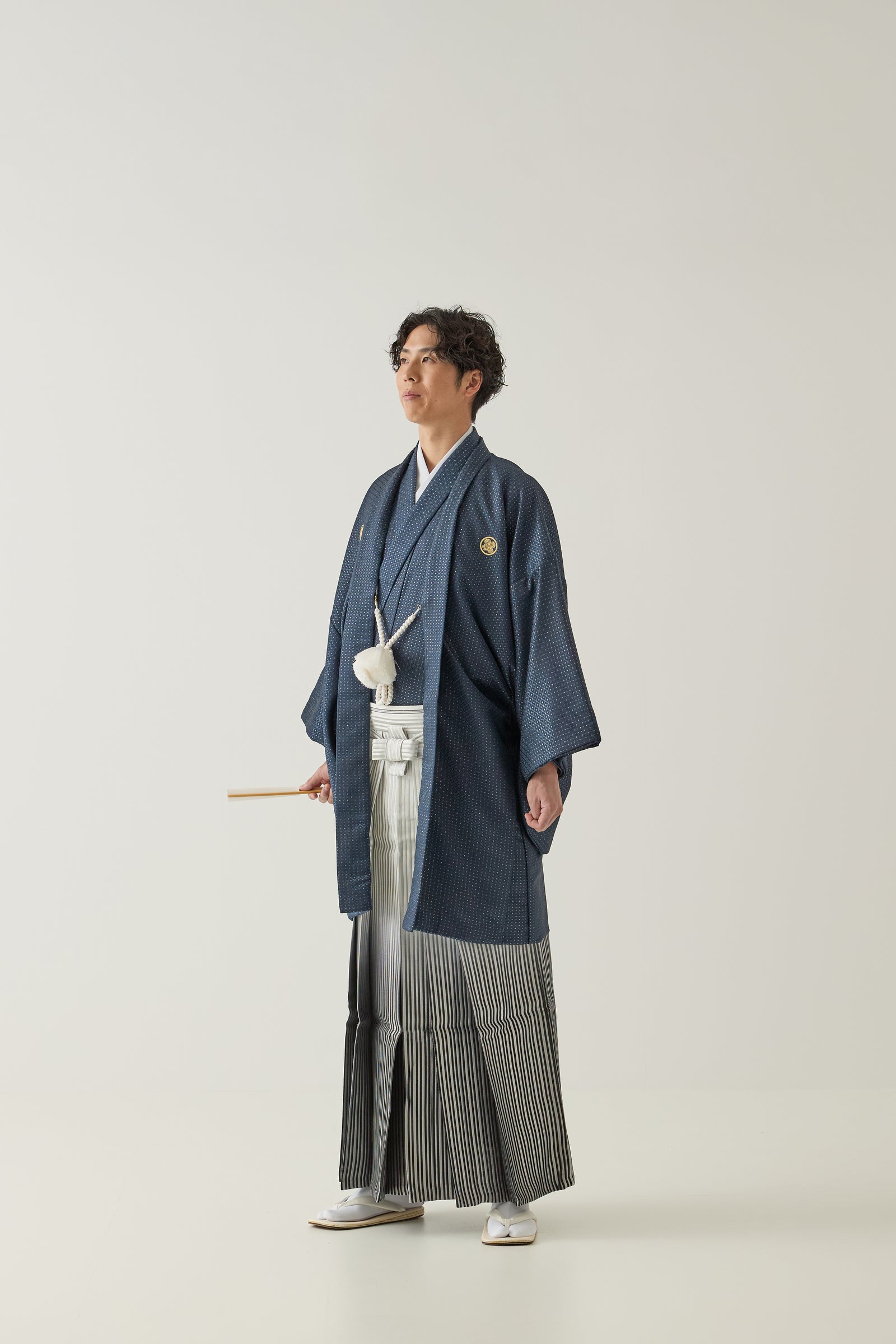 紺藍菱 / 白黒暈し銀縞｜白無垢・色打掛レンタルなら結婚式着物専門の