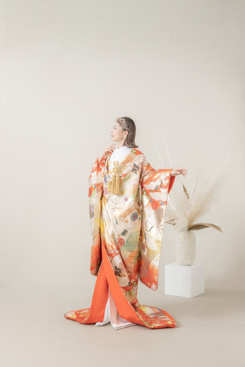 色打掛・流水鶴｜白無垢・色打掛レンタルなら結婚式着物専門の【THE