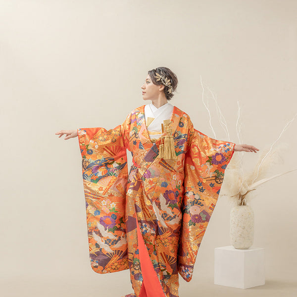 赤色 扇子と雲模様の着物 結婚式用 81wchy+5LXL._UY1000_.jpg